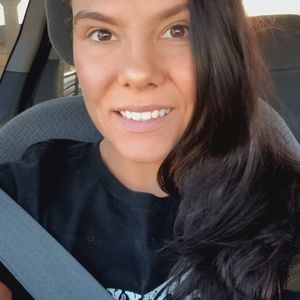 Meet your Posher, Jyraca